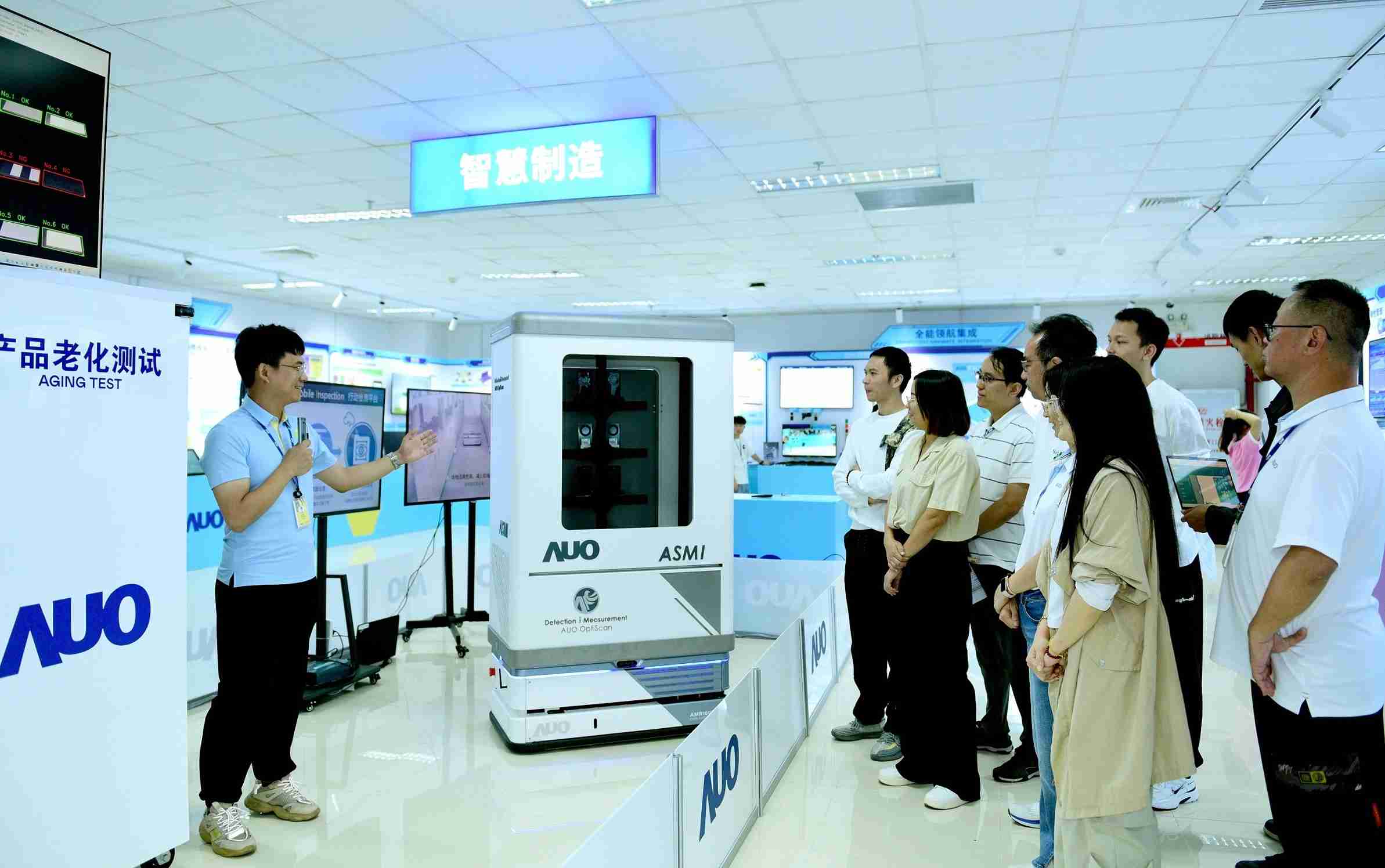 EBpay厦门将5G+ABC技术串联生产管理全流程，，，，打通研发、、采购、、、、生管、、、制程、、设备、、、、质量等产品全生命周期制造流程，，完成数字化设计、、、、智慧供应链、、智能座舱、、、全流程设备管理、、、、数据驱动优化、、、、智慧在线检测、、智慧品管等自适应生产模式升级